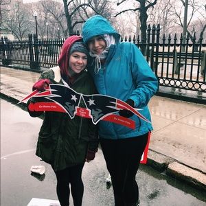 Meet your Posher, Lauren