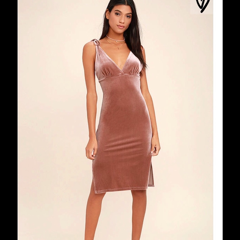 Women's velvet dress