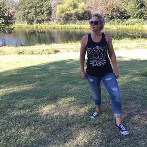 ⭐️Boots Class Sass tank⭐️ MADE IN USA