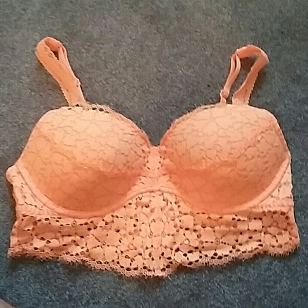 NWOT Victoria's Secret Pink Lace Pushup Bralette
