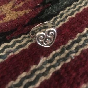 James Avery scroll heart ring