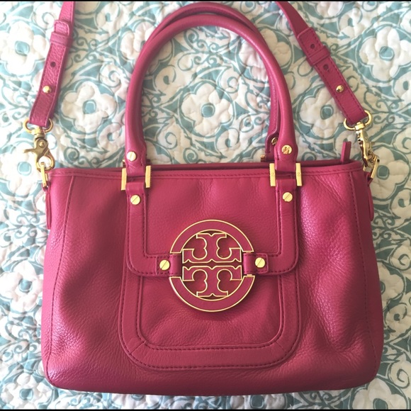 Tory Burch Handbags - Tory Burch Amanda Bag!
