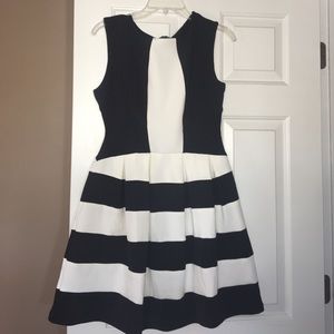 NWT Cynthia Rowley black and white Dress