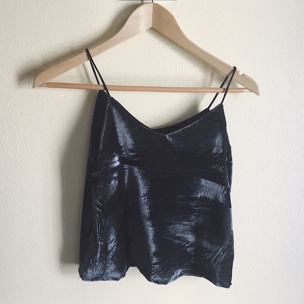 VELVET CROP TOP