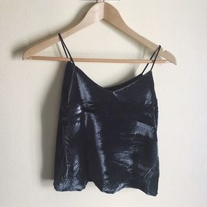 VELVET CROP TOP