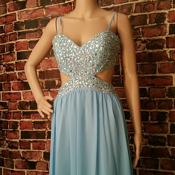 🎉Host Pick🎉Decode 1.8 Cut Out Prom - Picture 2 of 8