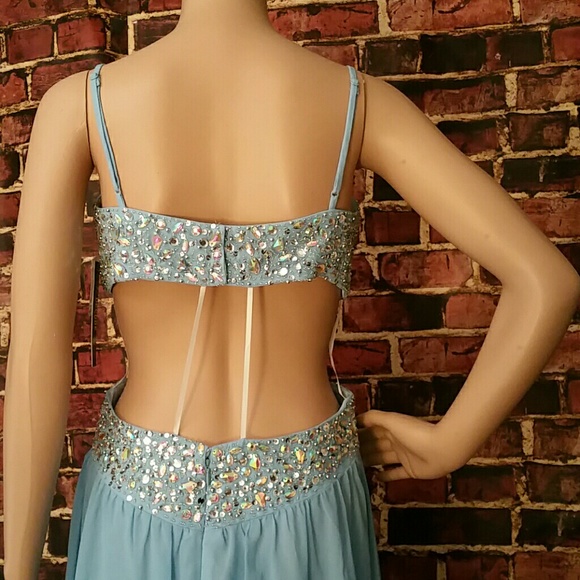 🎉Host Pick🎉Decode 1.8 Cut Out Prom - Picture 5 of 8