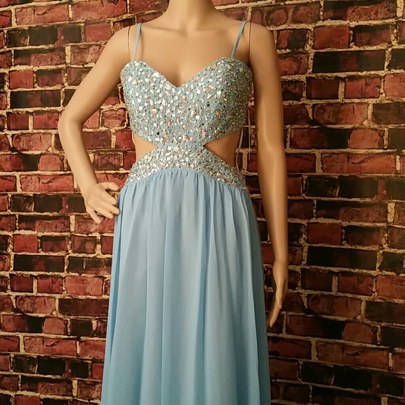 🎉Host Pick🎉Decode 1.8 Cut Out Prom - Picture 7 of 8