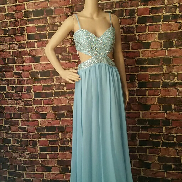 🎉Host Pick🎉Decode 1.8 Cut Out Prom - Picture 8 of 8