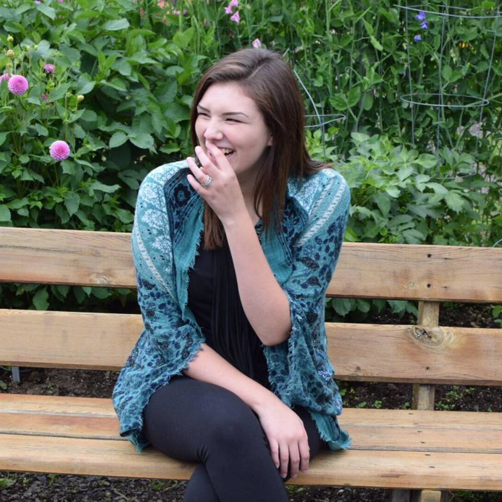 Meet your Posher, Hannah