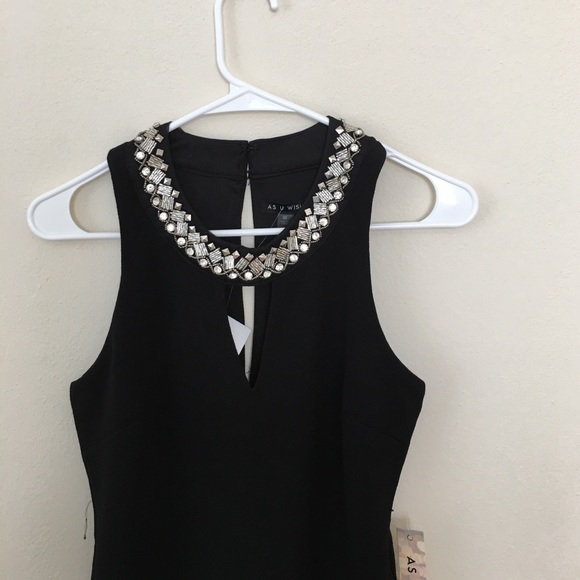 👗NWT Studded neckline black dress - Picture 5 of 6