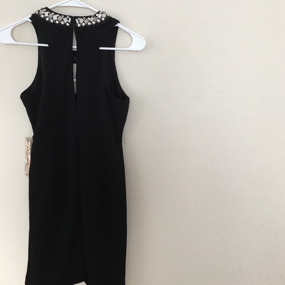 👗NWT Studded neckline black dress - Picture 6 of 6