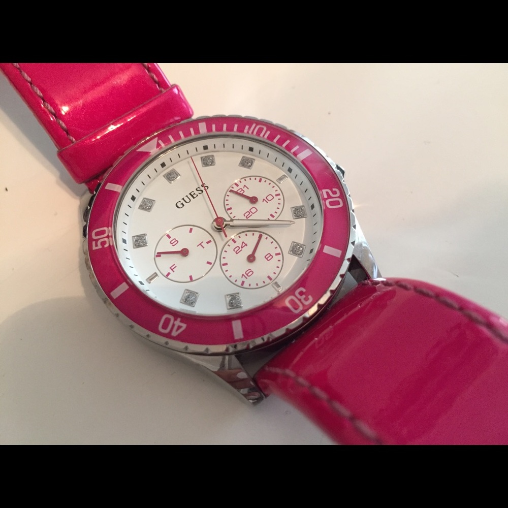 Guess Watch