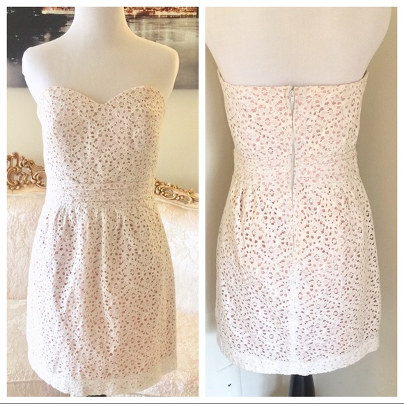 Urban Outfitters Dresses & Skirts - UO pins and needles lace dress 
