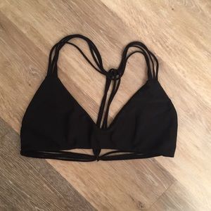 Mikoh top in black!