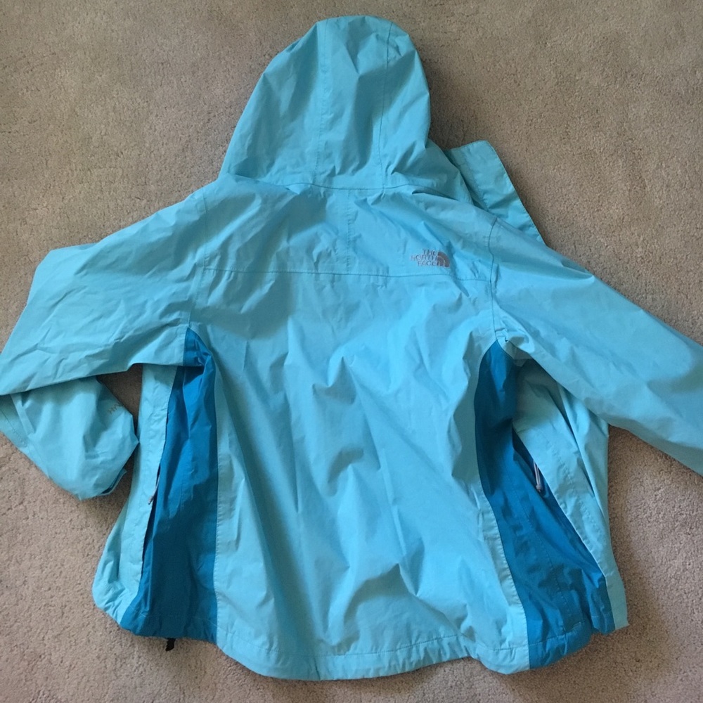 North face rain jacket - Picture 3 of 4