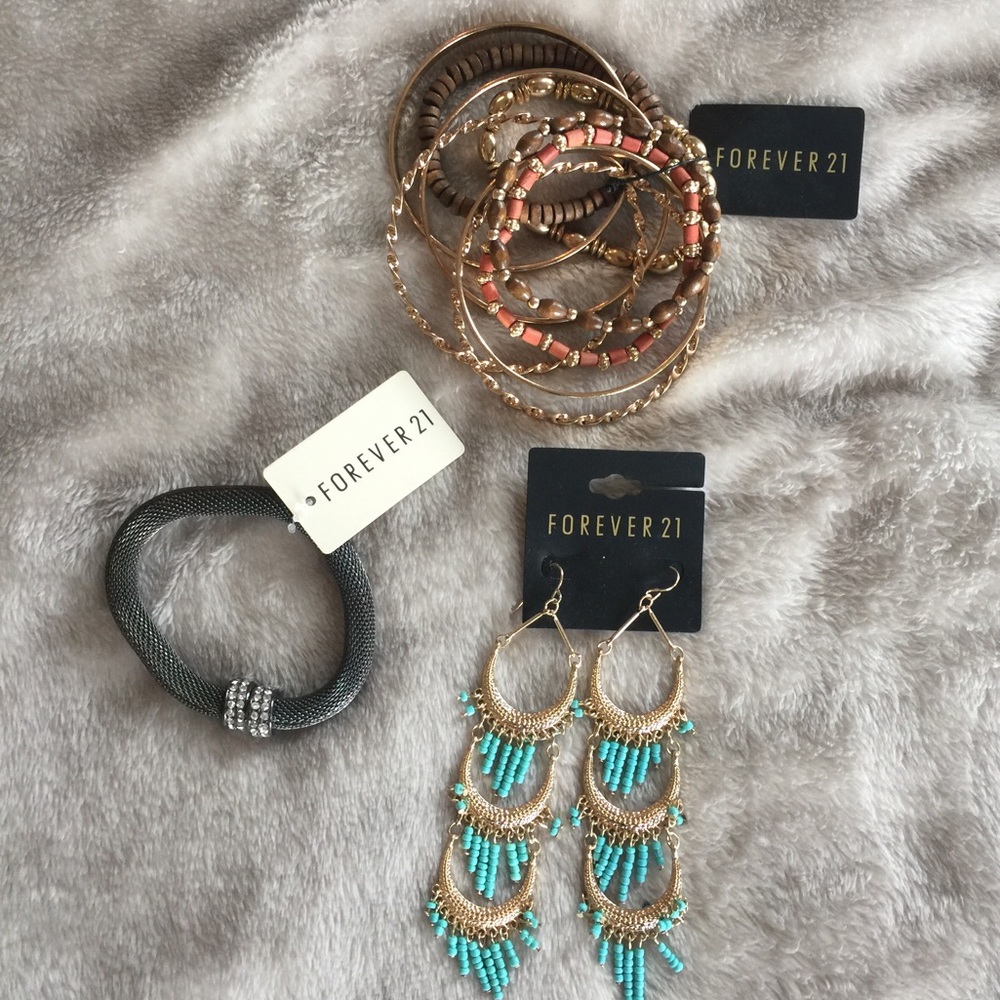 NWT Forever 21 jewelry bundle