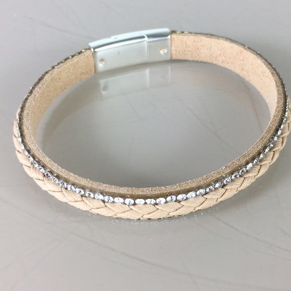 🔥New 🔥Bracelet - Picture 4 of 7