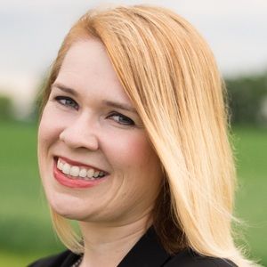 Meet your Posher, Carrie