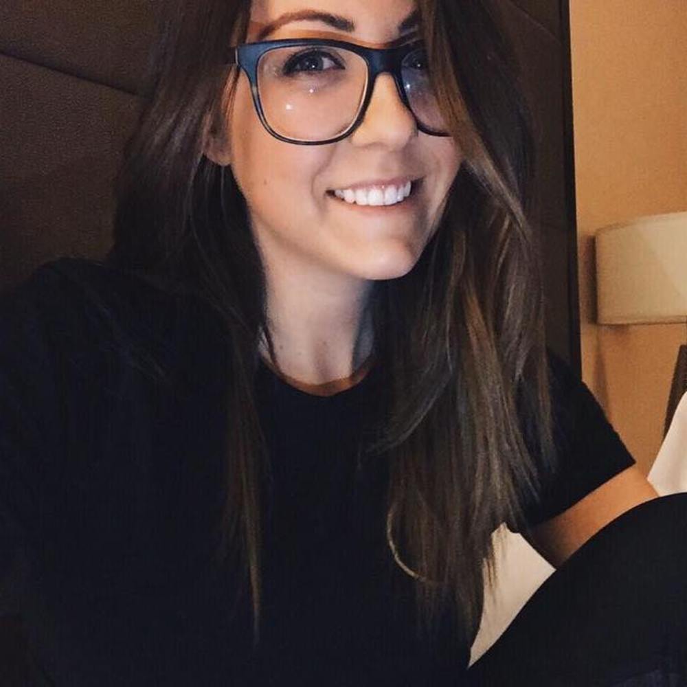 Meet your Posher, Maddie