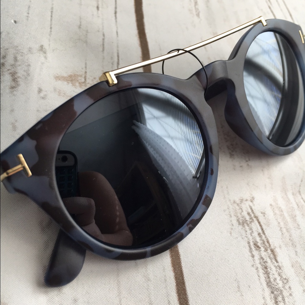 Printed sunglasses - Picture 2 of 2