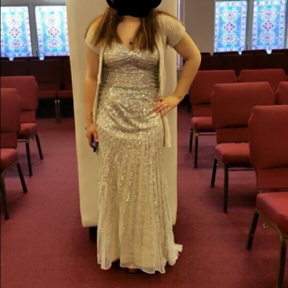 Gold sparkly prom dress