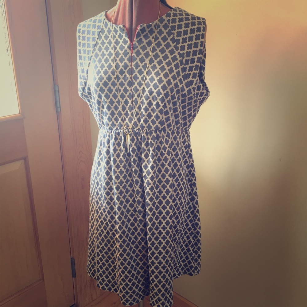 Maternity dress