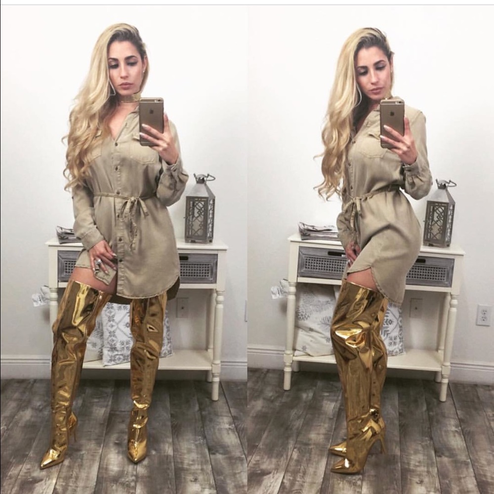 Brand New Cape Robbin Metallic Boots