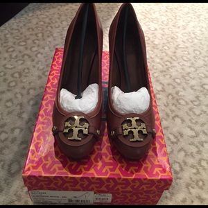Tory Burch Aden High Heel sz 8 NIB