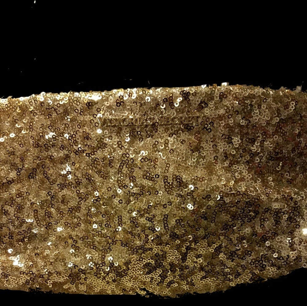 NWT VICTORIA'S SECRET COSMETIC POUCH