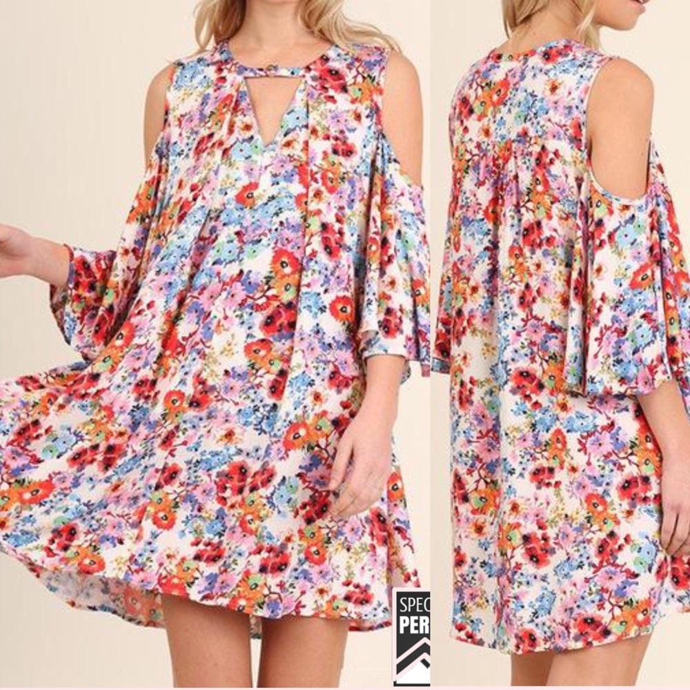 Brand new umgee size Large floral tunic