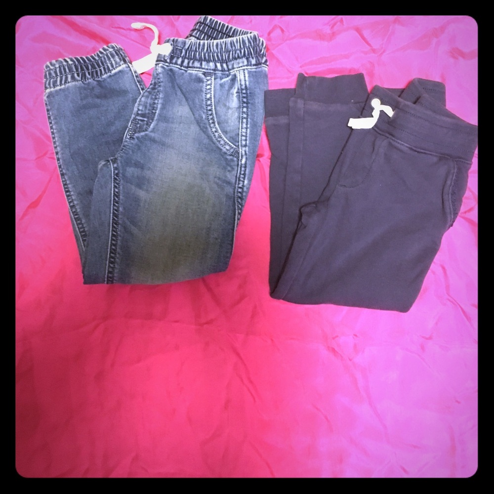 2 pairs knit joggers - Picture 1 of 4