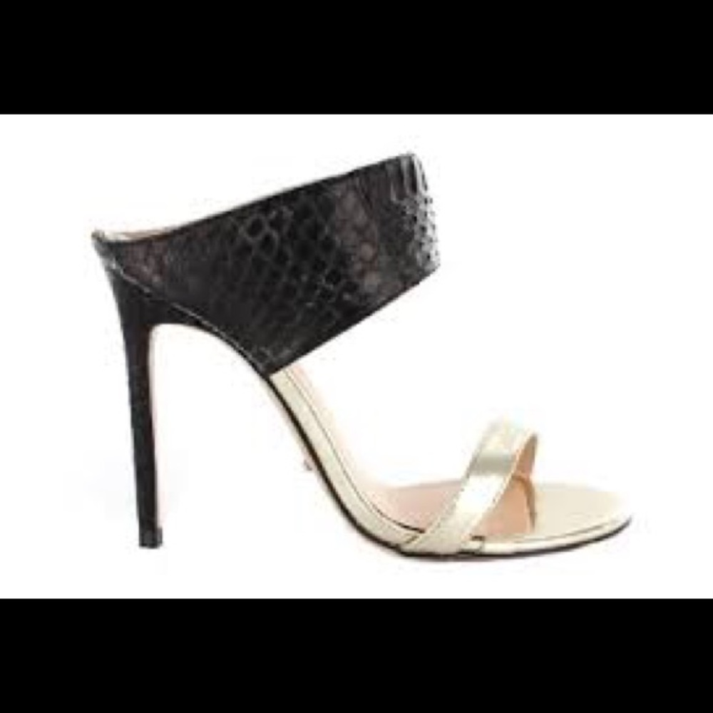 Tony Bianco "Kaye" Gold/Black Mules