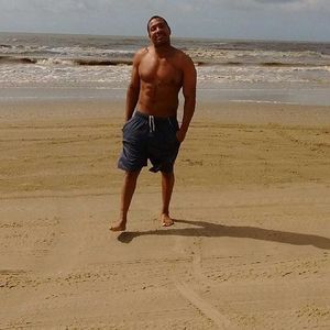 Meet your Posher, Dennis