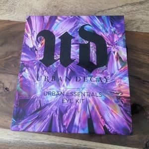 Urban Decay "Urban essentials eye kit"