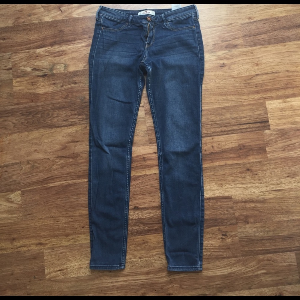 Hollister skinny jeans