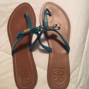Tory burch flip flops