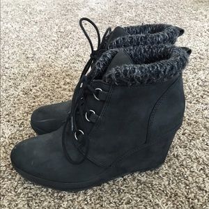 Black wedge tie up wedge boots