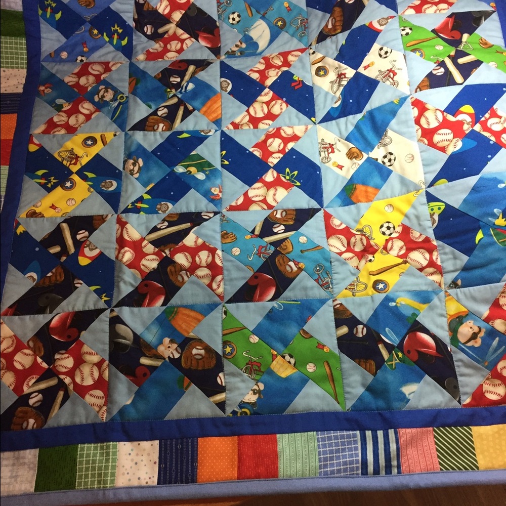 BOYS SPORTS QUILT