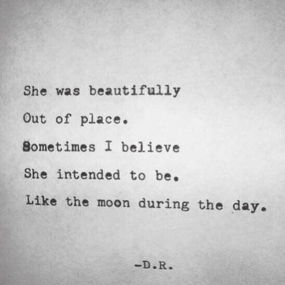 Meet your Posher, Caroline - Picture 1 of 1