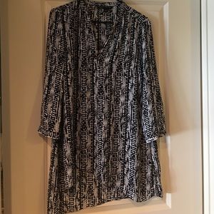 Zac and Rachel 3/4 sleeve black & white top