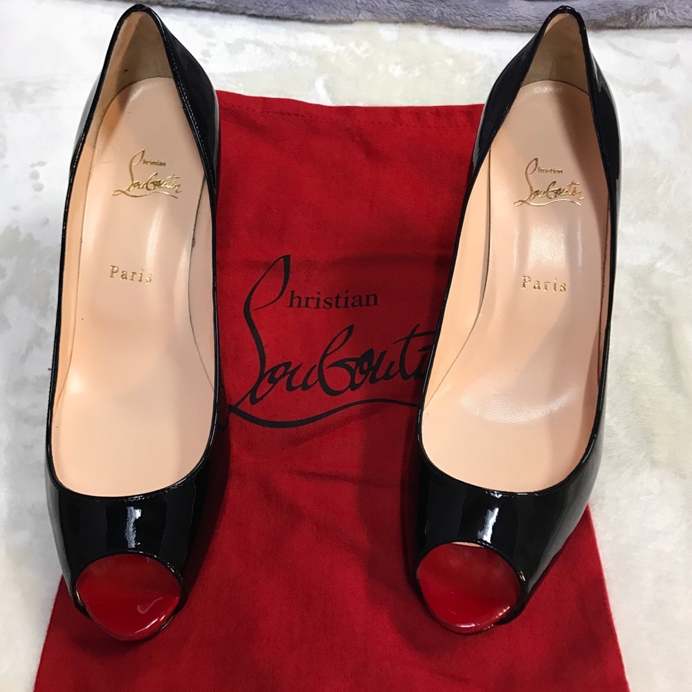 Christian Louboutin Size 41 Peep Toe Shoes