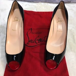 Christian Louboutin Size 41 Peep Toe Shoes