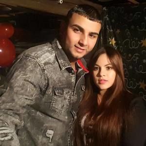 Meet your Posher, Christian