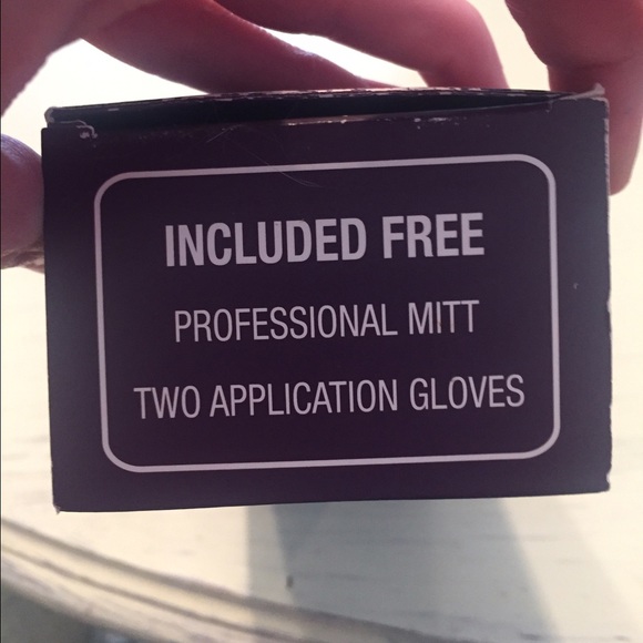 Fake Bake Flawless Self Tanner - Picture 3 of 3