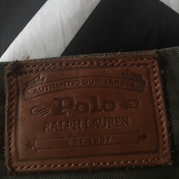 Green polo Ralph Lauren khaki pants - Picture 3 of 6