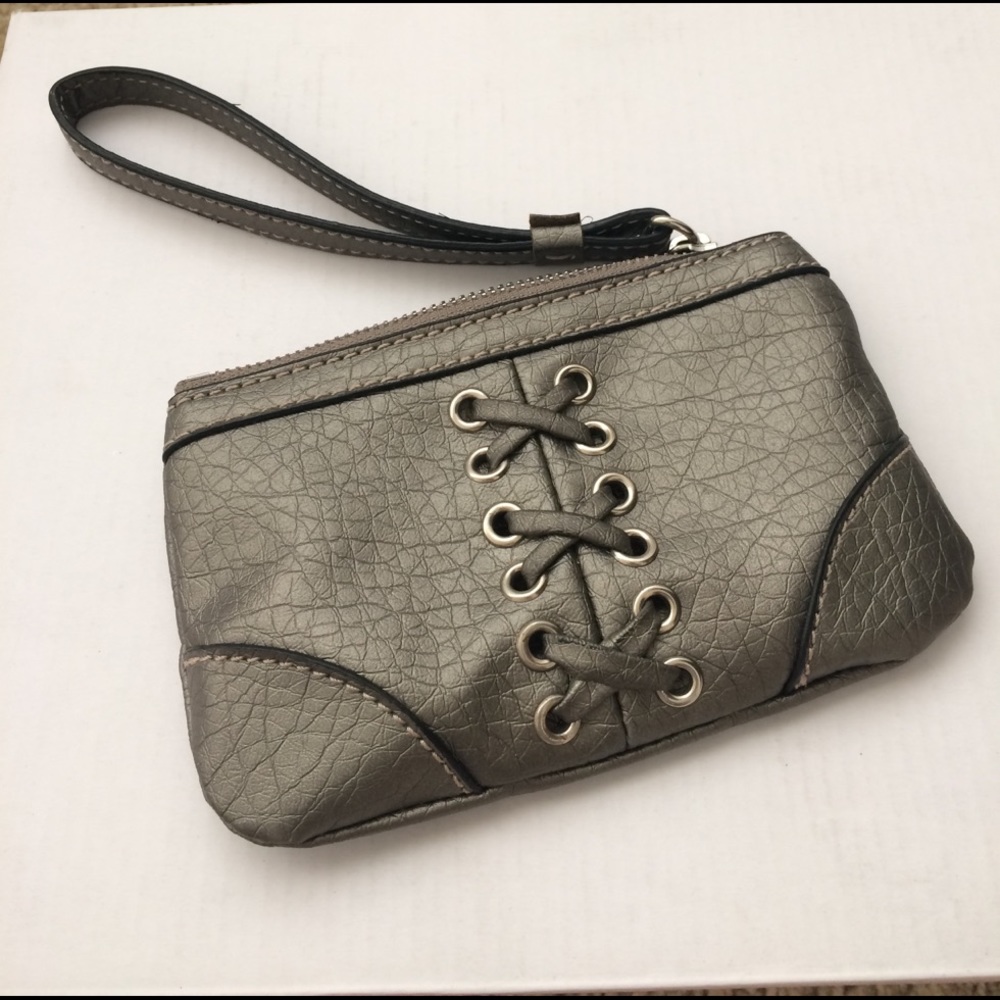 NINE WEST wristlet