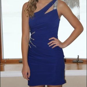 Short Blue Homecoming dress