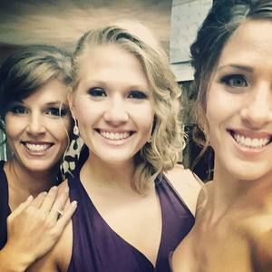 Meet your Posher, Elizabeth