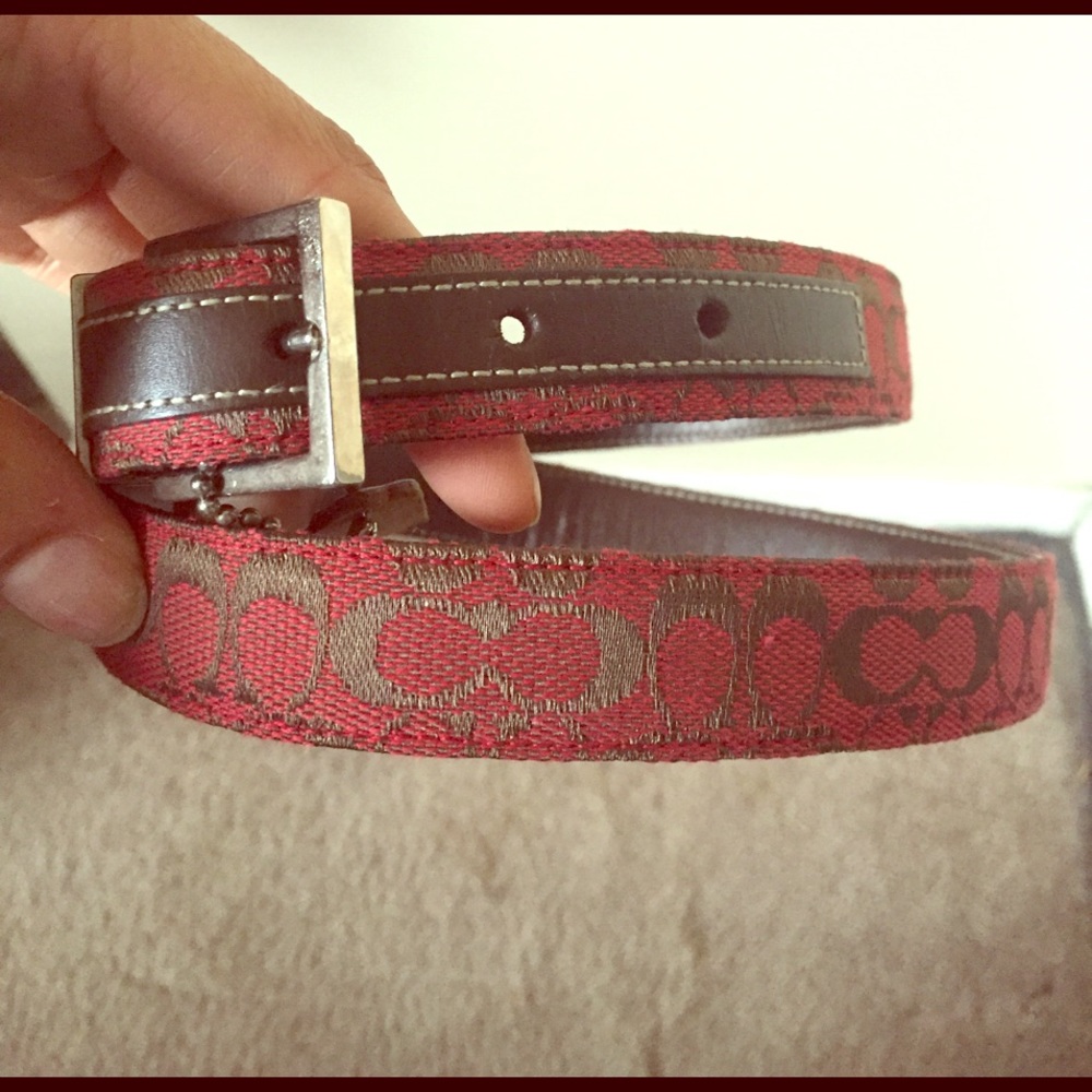 Coach belt